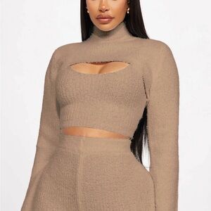 Feeling Cozy 3 Piece Pant Set - Taupe size Small. New without tags